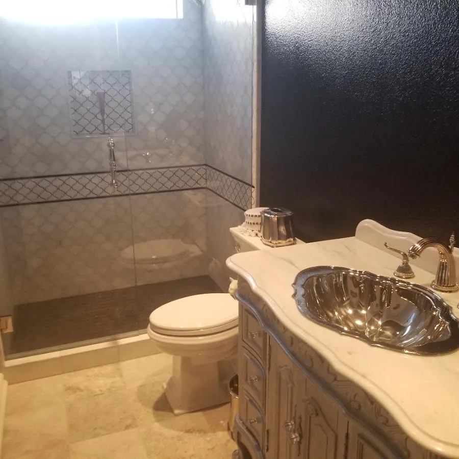Professional plumbing work and bathroom remodeling in Sarasota Springs